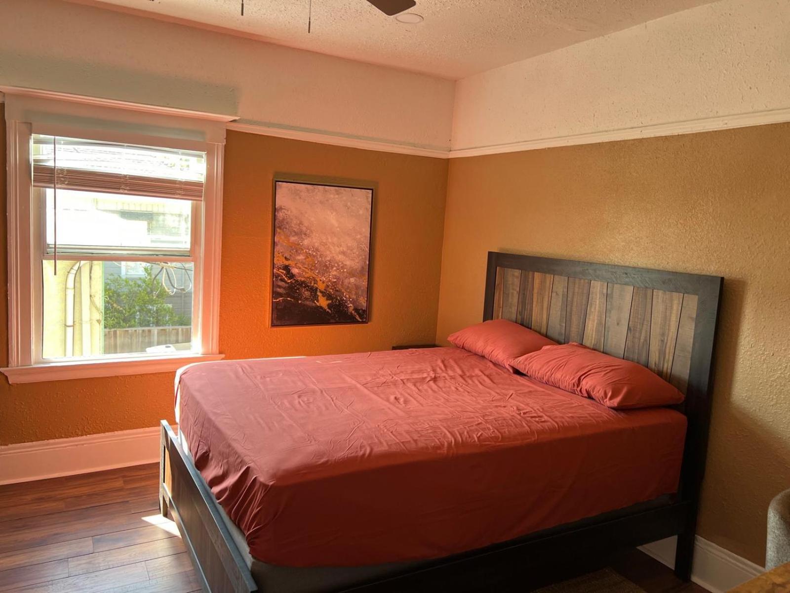 Spacious Private In Prime Location With Amenities Berkeley