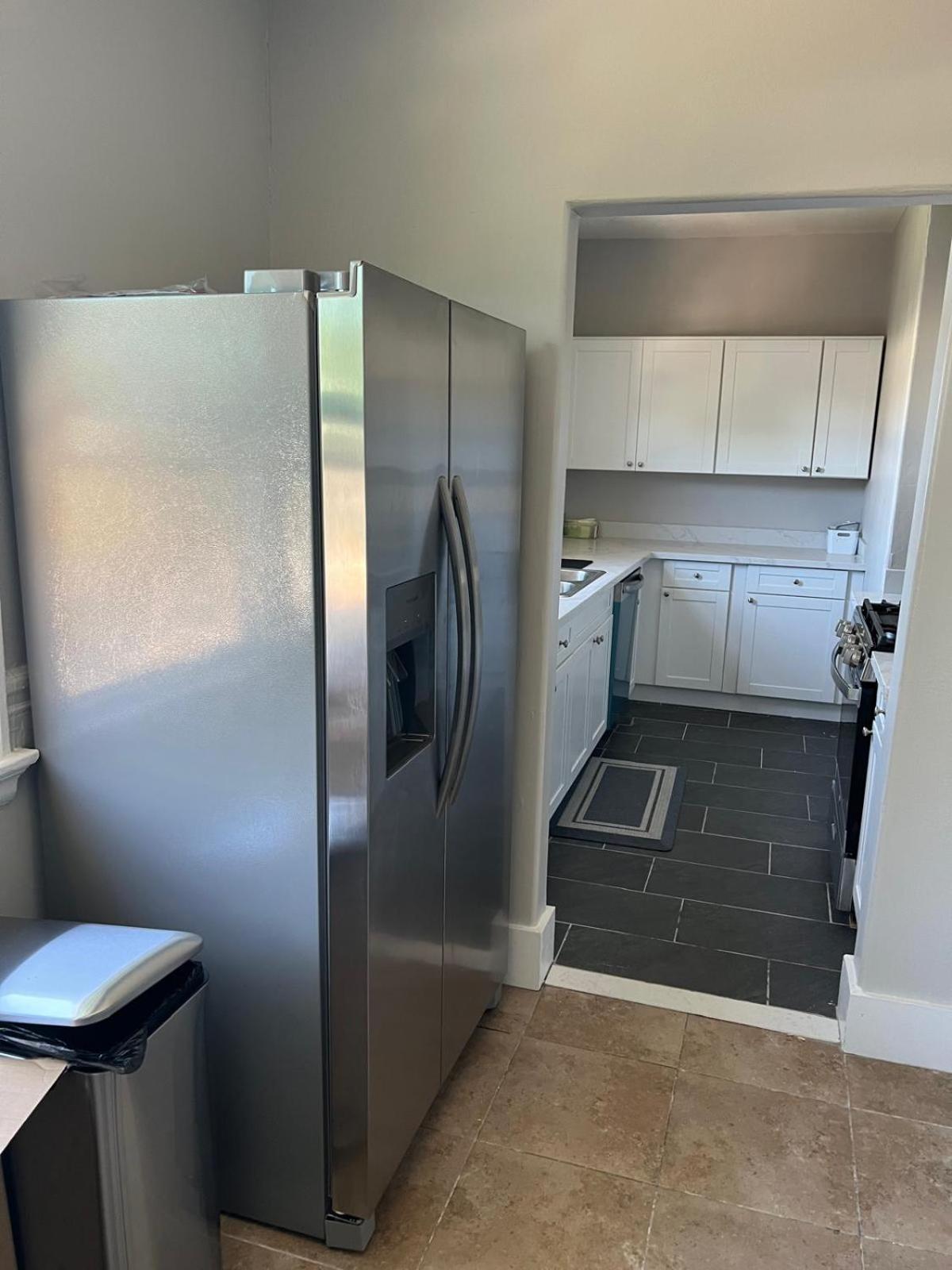 Spacious Private In Prime Location With Amenities * Berkeley