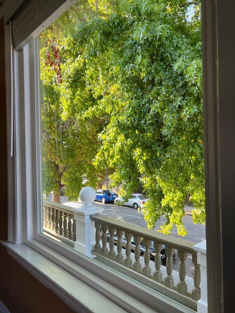 Spacious Private In Prime Location With Amenities Séjour chez l'habitant Berkeley